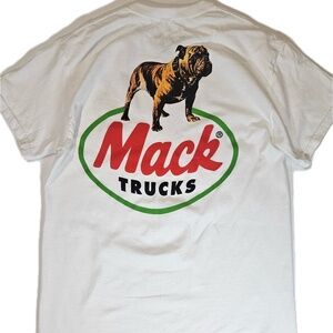 Mack Trucks Shirt Mens Medium White Bulldog Graphic Tee Back Print Logo Trucking
